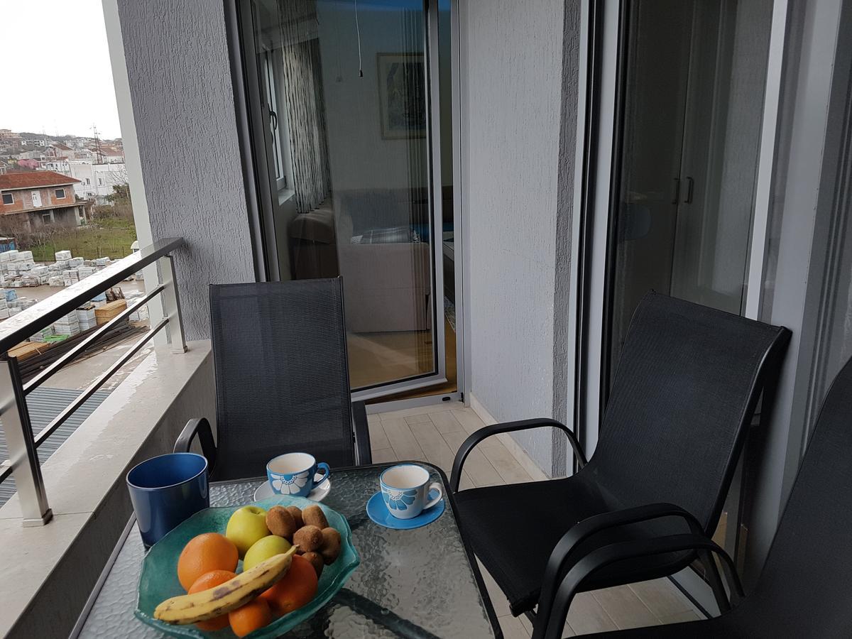 Apartman Dajana Улцин Екстериор снимка