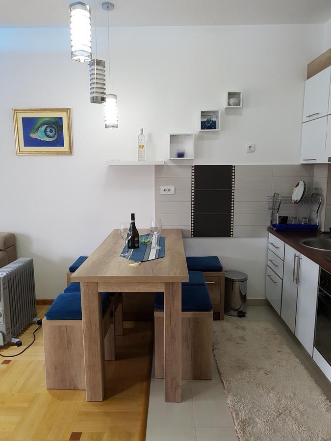 Apartman Dajana Улцин Екстериор снимка